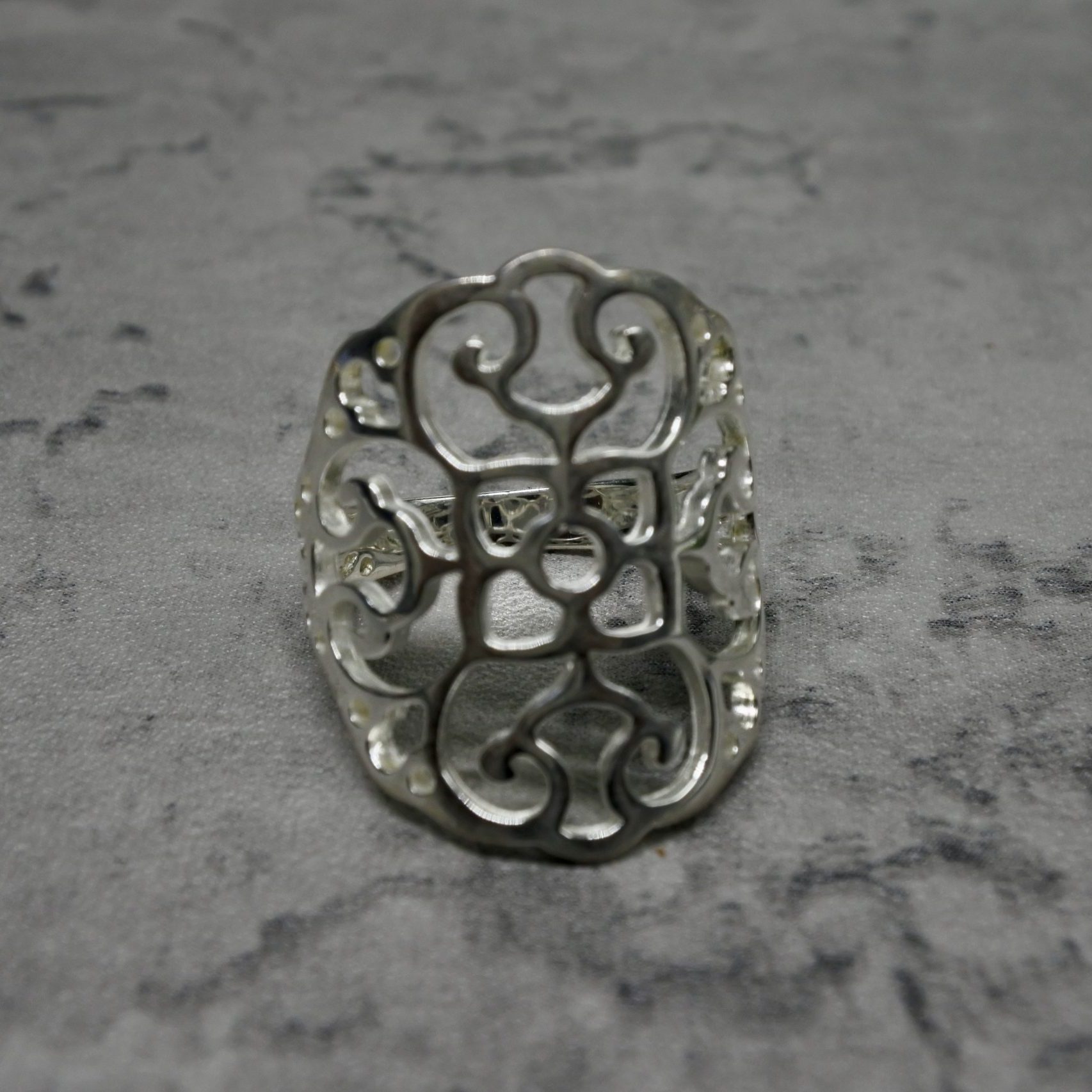 Ring