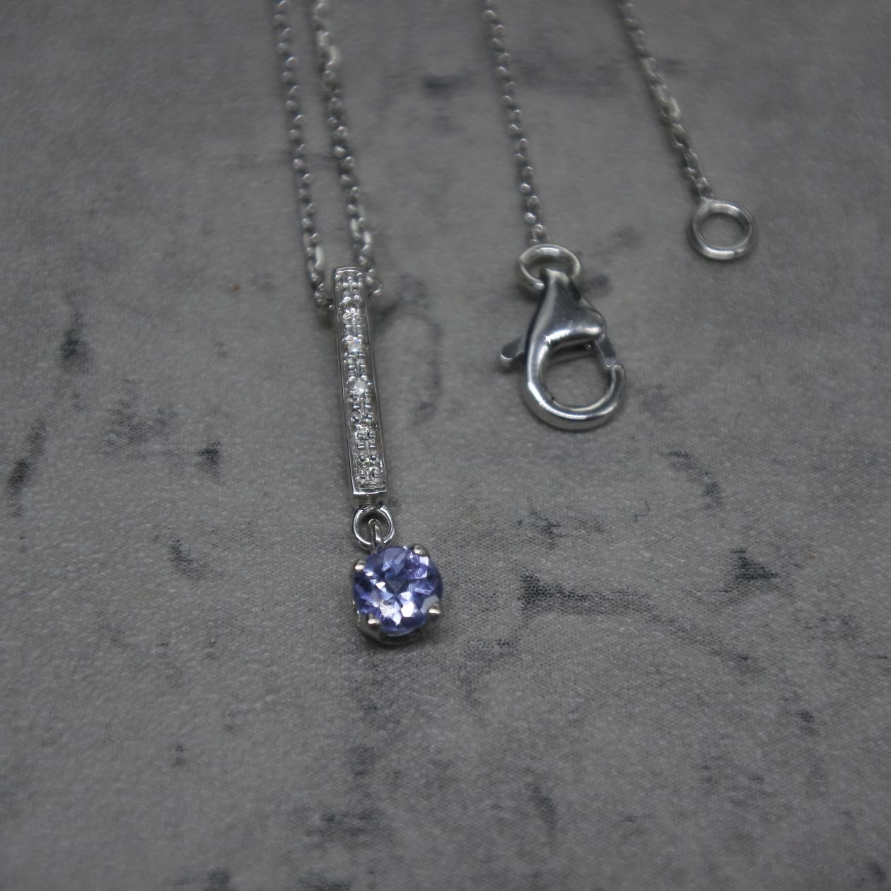 Tanzanite & Diamanten Anhänger