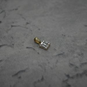 Baguette Anhänger mit Brillanten