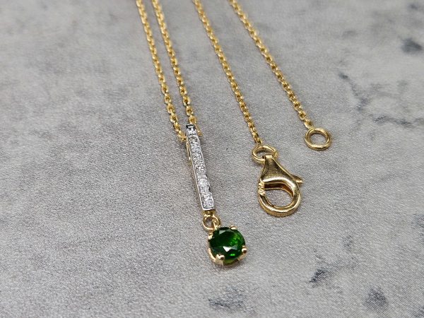 Anhänger mit Kette – Bild 2